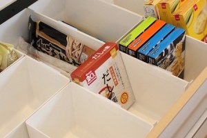 「片付け初心者はキッチンの食材整理から」