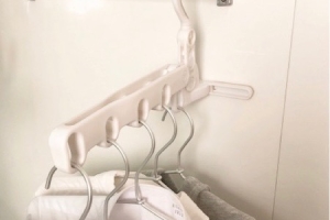 「浴室干し、便利なアイテムで空間を有効に使おう!」