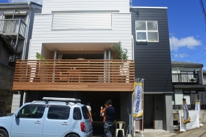 第四十四回 About C4DL コラム「ハウジングフェス」