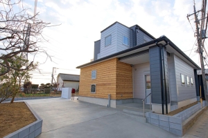 第56回 About C4DL コラム「ハウジングフェス 喜びをシェアする家」