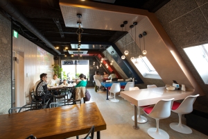 店舗の施工実績にエビ料理専門店「TODDYS SHRIMP 」を追加しました!