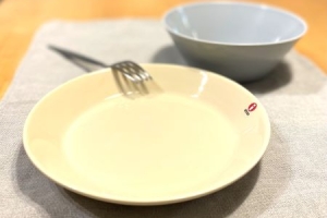 子ども用食器はイッタラ・ティーマで~子どものモノを長く使うコツ~